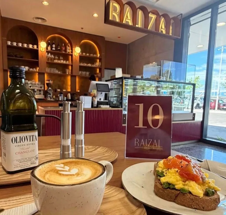 Café y brunch de Raizal